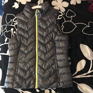 “So Perfect Puffer” bubble vest